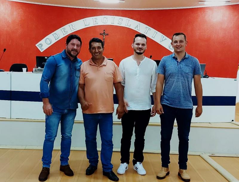 VEREADOR RIVAIR É NOVO PRESIDENTE DA CÂMARA DE VEREADORES BIÊNIO 2023/2024